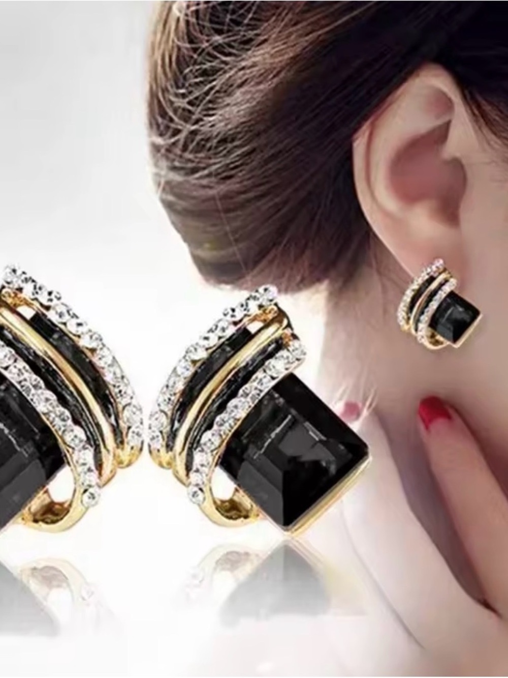 Elegant Gold & Black Crystal Stud Earrings - Women Jewelry